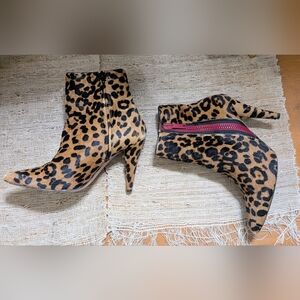 Veronica Beard ROQUETTA Animal Print Ankle Boots READ